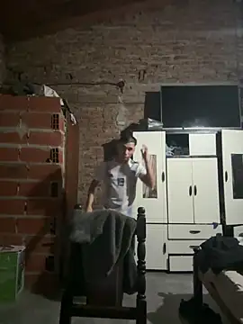 Alexaxelo online show from April 21, 9:39 pm