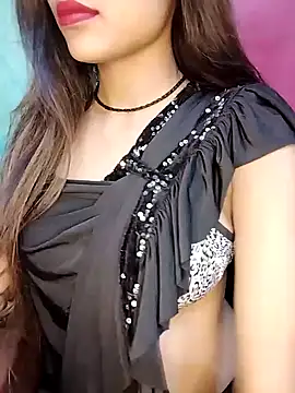 Sreya213 online show from January 12, 6:05 pm