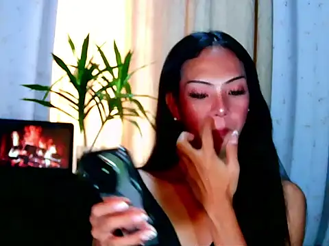 Jvuymae online show from April 25, 2:36 am