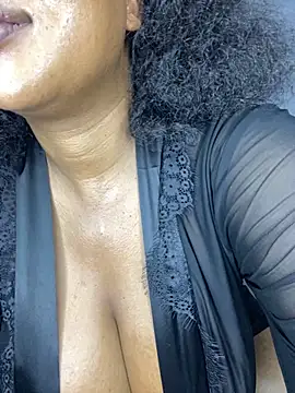 MayaPassion online show from December 5, 2:03 pm