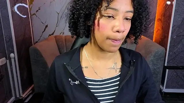 Violeth b online show from November 6, 12:50 pm