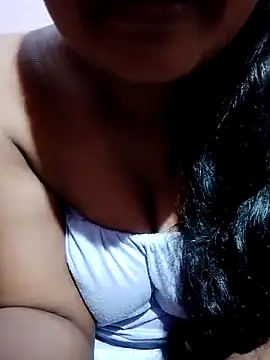 Snapshot of Diwya69 chatting on July 12, 10:01 pm Diwya69 online show from July 12, 10:01 pm