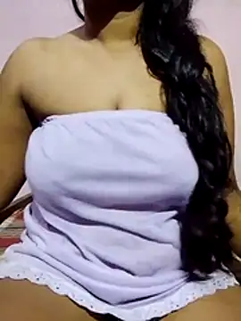 Snapshot of Diwya69 chatting on July 25, 6:27 pm Diwya69 online show from July 25, 6:27 pm