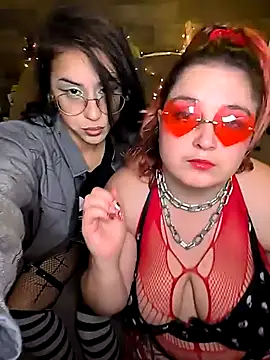 Snapshot of LisandreLaVenale chatting on January 11, 10:04 pm LisandreLaVenale online show from January 11, 10:04 pm