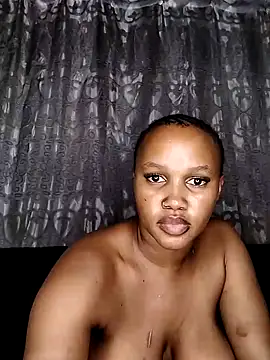 Snapshot of Sego_TeeTee chatting on February 8, 8:56 pm Sego TeeTee online show from February 8, 8:56 pm