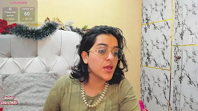 kory mansson online show from December 13, 8:04 pm