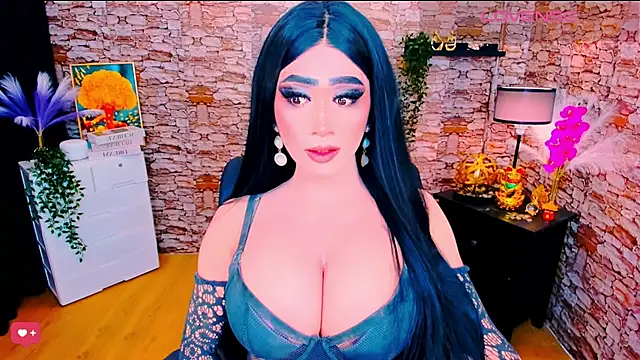 TwittyGirL9inch exotic online show from March 8, 3:43 am