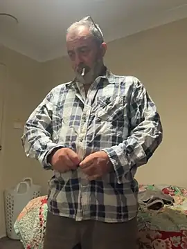 ausbod online show from December 17, 7:15 pm