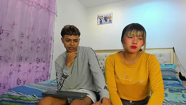 Snapshot of dafnezahiraa_ chatting on March 11, 4:54 am dafnezahiraa online show from March 11, 4:54 am