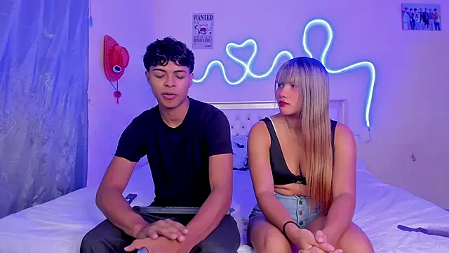 Snapshot of dafnezahiraa_ chatting on November 2, 12:57 am dafnezahiraa online show from November 2, 12:57 am