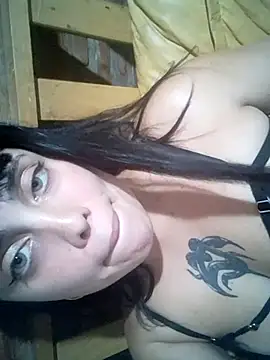 Snapshot of lucylovles chatting on May 25, 4:51 am lucylovles online show from May 25, 4:51 am