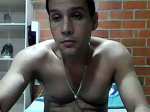 Snapshot of esteban2810m chatting on February 28, 2:34 am esteban2810m online show from February 28, 2:34 am