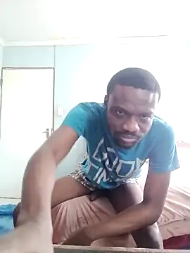 Snapshot of Izifebe chatting on May 11, 9:48 am Izifebe online show from May 11, 9:48 am