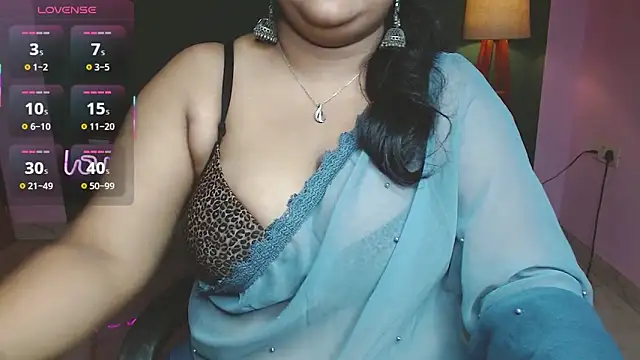 Naughty Ayesha1 online show from September 11, 4:51 pm