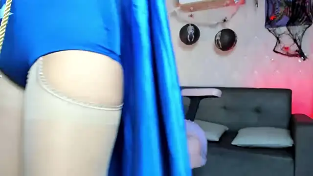 Alaia Love77 online show from October 30, 9:15 pm