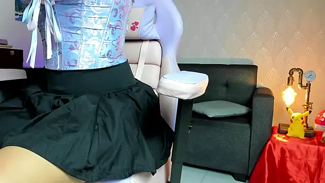 Alaia Love77 online show from April 4, 6:27 pm