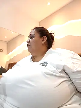 Alisson am online show from November 9, 11:19 am