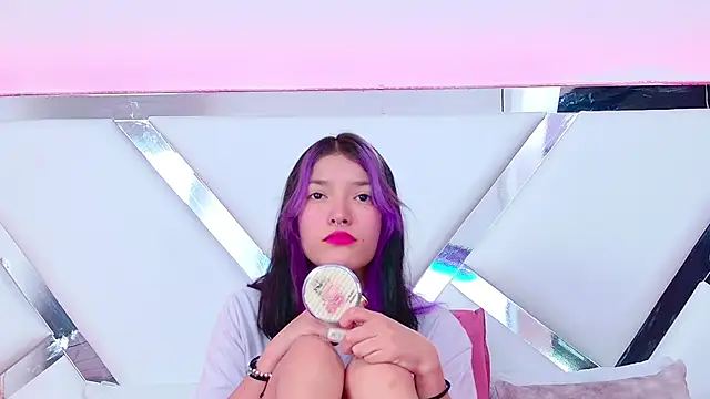 AlliciaKim online show from January 24, 7:07 pm