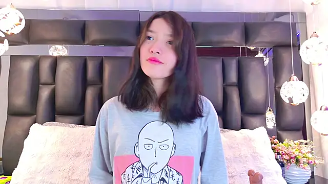 AlliciaKim online show from February 17, 7:21 pm