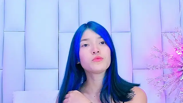 AlliciaKim online show from March 4, 7:11 pm