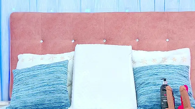 AlliciaKim online show from October 15, 7:14 pm