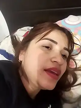 perlita05 online show from February 11, 7:38 pm