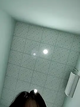 Snapshot of -Zelda- chatting on November 7, 11:54 am -Zelda- online show from November 7, 11:54 am