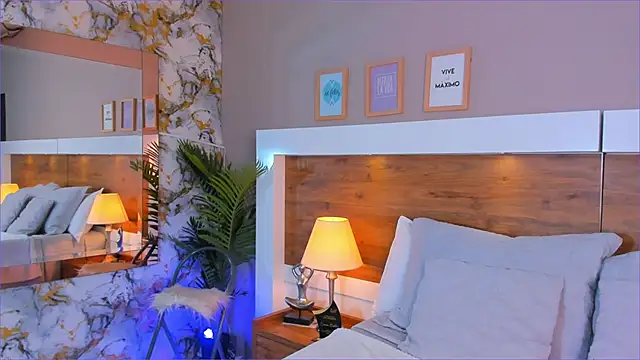 EmaBakker online show from January 13, 11:26 am