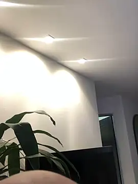 Bantonia online show from March 6, 10:15 pm