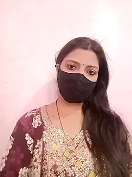 Snapshot of Mahi_Baby25 chatting on May 23, 11:14 am Mahi Baby25 online show from May 23, 11:14 am
