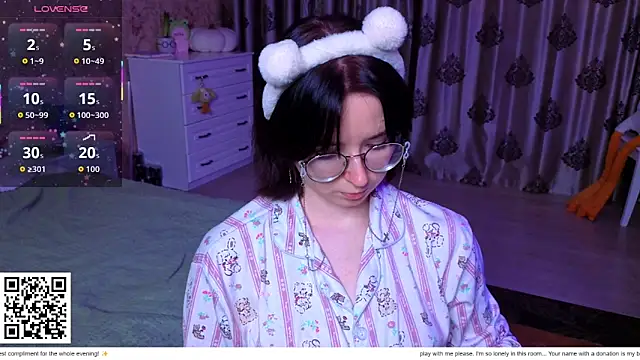 Snapshot of Nora_Failure chatting on February 17, 1:07 pm Nora Failure online show from February 17, 1:07 pm