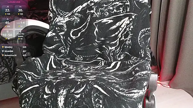 Snapshot of Devil_s_bride chatting on March 3, 2:56 pm Devil s bride online show from March 3, 2:56 pm