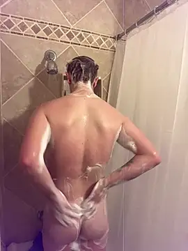 Snapshot of twentywithafelonyy chatting on February 24, 7:44 am twentywithafelonyy online show from February 24, 7:44 am