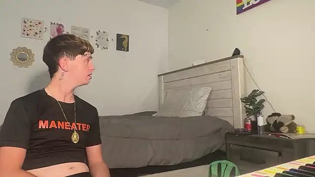 Snapshot of twentywithafelonyy chatting on September 28, 6:19 am twentywithafelonyy online show from September 28, 6:19 am