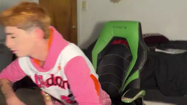 twentywithafelonyy online show from November 20, 6:46 am