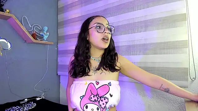 Liittleluaa  online show from January 21, 2:59 pm