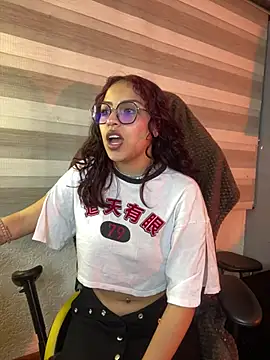 Liittleluaa  online show from January 27, 12:16 pm