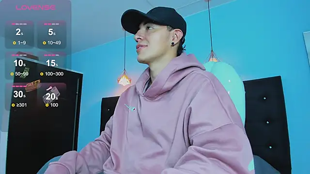 Lobo 17  online show from November 5, 3:50 am