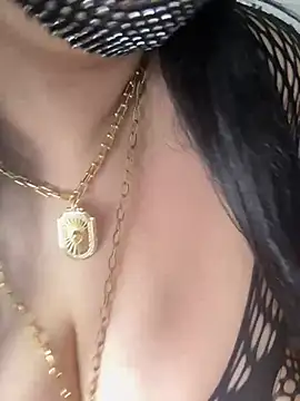 Snapshot of belquiis chatting on February 15, 10:36 am belquiis online show from February 15, 10:36 am