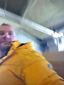 KarlosCarutox online show from December 15, 9:13 am