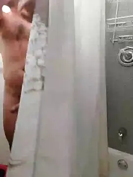 QcMisterv13 online show from March 8, 7:56 am