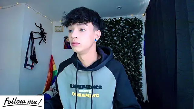 twink sebas  online show from January 20, 4:55 pm