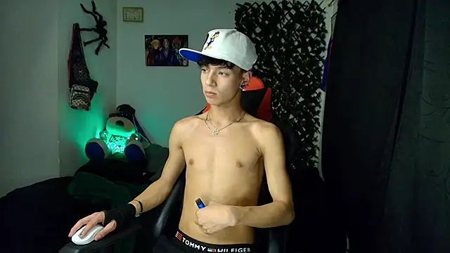 twink sebas  online show from February 9, 12:28 am