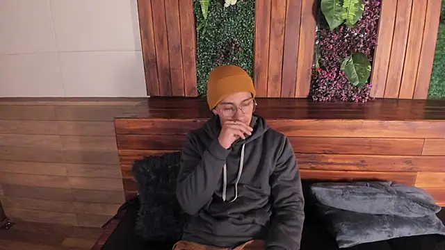 Andy Joy  online show from March 16, 11:36 am