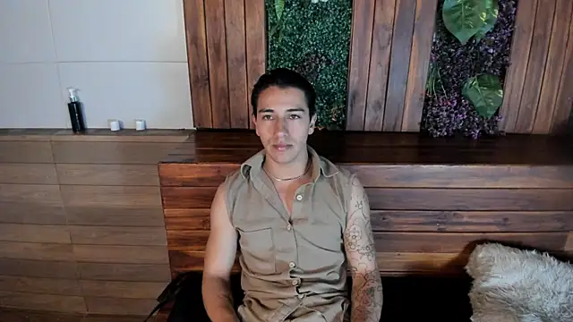 Andy Joy  online show from June 4, 11:38 am