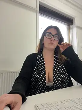 Snapshot of Miss_Stassi chatting on December 13, 1:01 pm Miss Stassi online show from December 13, 1:01 pm