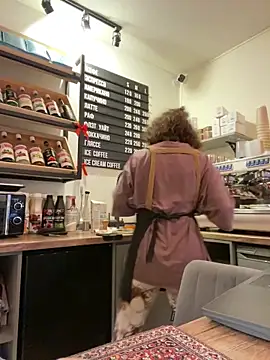 cinnabon  online show from February 4, 2:23 pm