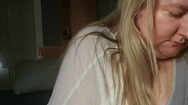 Marie Slate online show from January 25, 6:02 pm