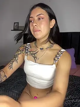 emily 22x online show from February 15, 5:19 am