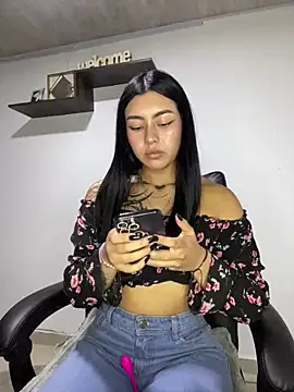 emily 22x online show from March 21, 1:45 am